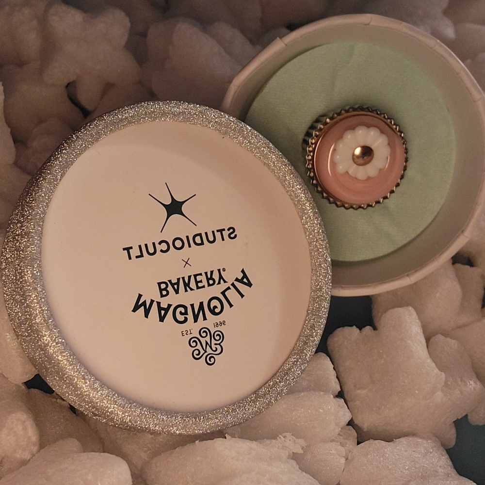 Studiocult X Magnolia Bakery